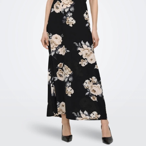 Vintage 90s Maxi Skirt Dark Floral Roses Black Cream Peach Off-White Coquette 14 - Picture 1 of 10